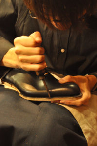 手作り靴教室・靴工房（東京）ホールカット